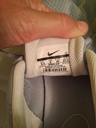 Zapatillas Nike Tanjun Talla 40 Gris