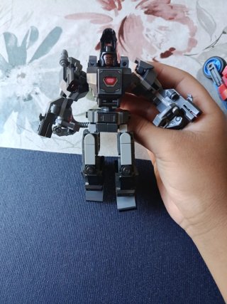 Figuras Lego Marvel y Robots Originales