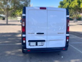 RENAULT trafic