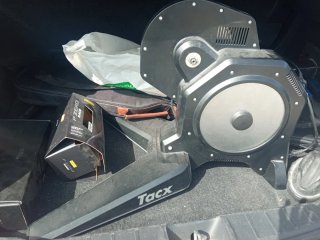 Rodillo Tacx Flux S Negro
