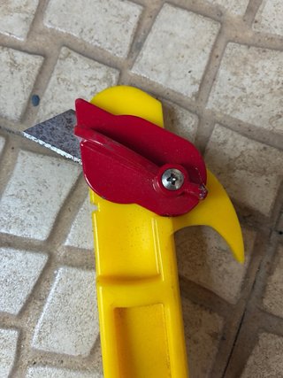 Lança/faca para fardos com lâmina