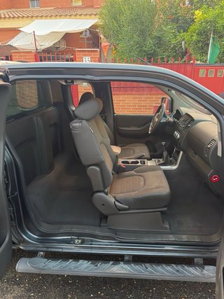 Nissan Navara 2012