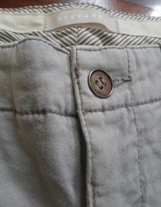 Pantaloni cargo grigi