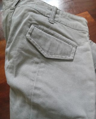 Pantaloni cargo grigi