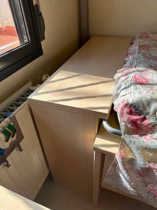 Cama nido con cajones, baúl, Escritorio y estante