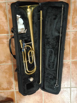 Trombón de Vara con Estuche