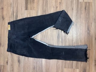 Jeans Mnml Flared Neri e Bianchi 31
