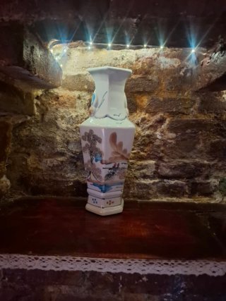 Jarrón antiguo chino de cerámica