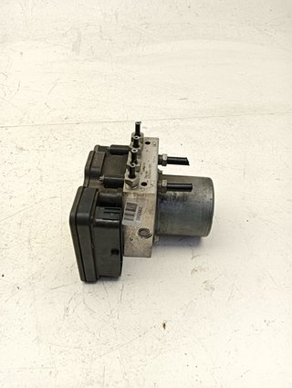 ABS VOLVO XC40 D4204T12 31445741