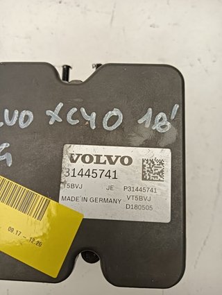 ABS VOLVO XC40 D4204T12 31445741