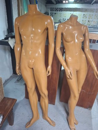 Maniquíes Hombre y Mujer