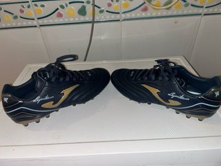 Zapatillas Joma Fútbol Azul Marino y Dorado