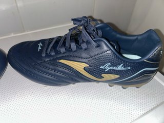 Zapatillas Joma Fútbol Azul Marino y Dorado