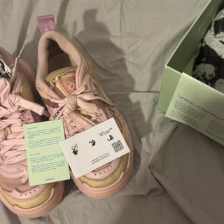 Off-White Zapatillas Deportivas Rosa y Amarillo
