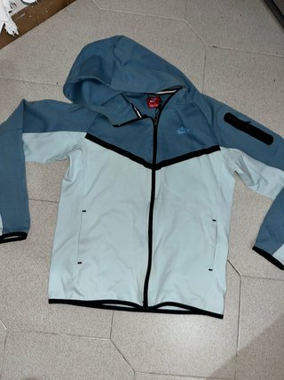Sudadera Nike Azul y Blanca