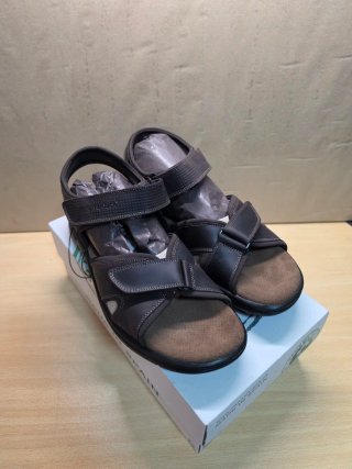 Sandalias Panama Jack Marrones
