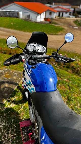 BMW F650GS Dakar Azul y Blanca