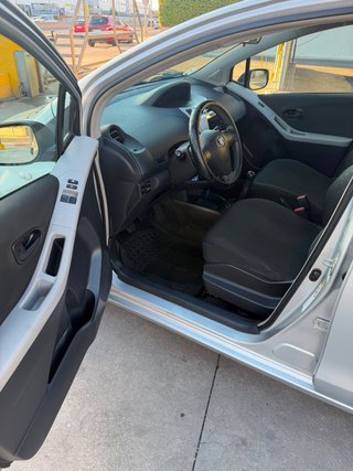 Toyota Yaris 2006