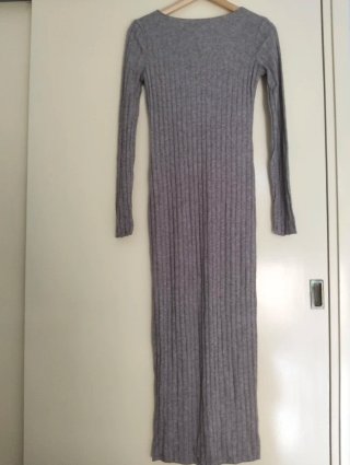 Vestido largo punto Zara gris