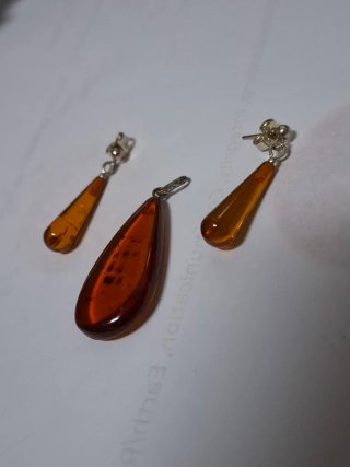 Conjunto Ámbar Natural Pendientes y Colgante