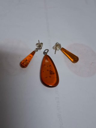 Conjunto Ámbar Natural Pendientes y Colgante