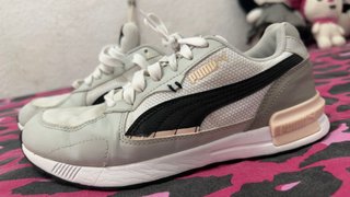 Zapatillas Puma Grises y Rosas