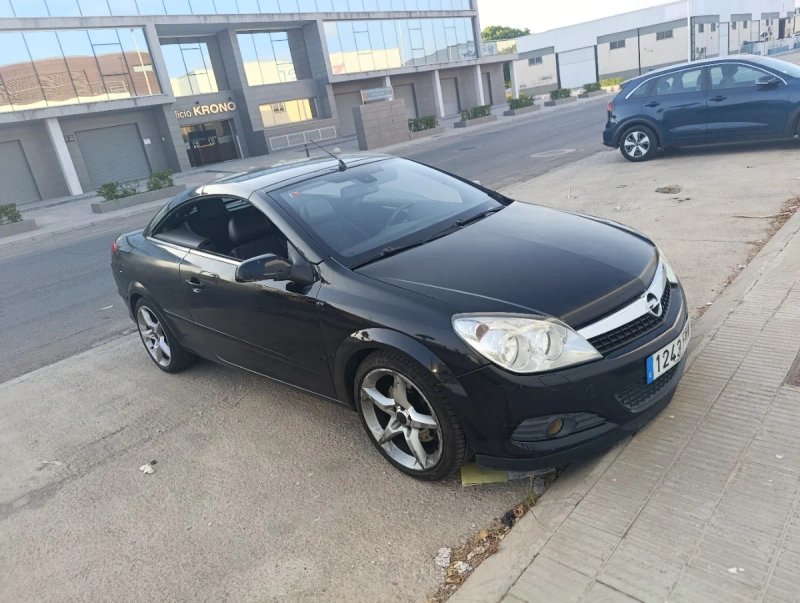 Opel Cabrio 2007 - foto 1