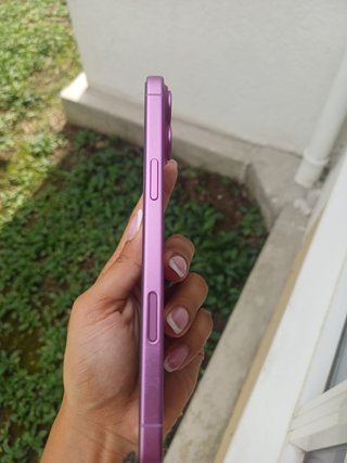 iPhone 16 Plus 128GB Rosa/Morado Como Nuevo