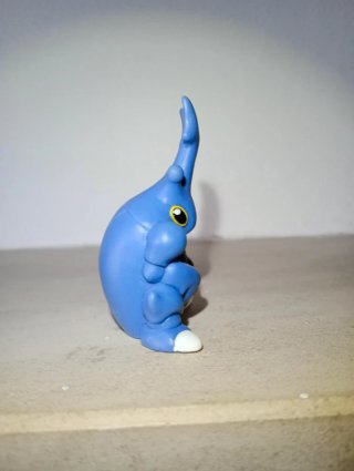 Pokémon finger puppet toy pokémon Heracross bandai