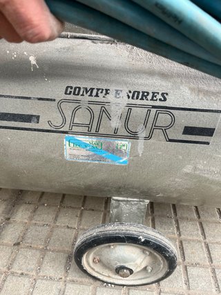 Compresor de aire con manguera