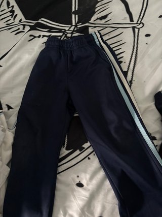 Uniforme colegio Rebollet