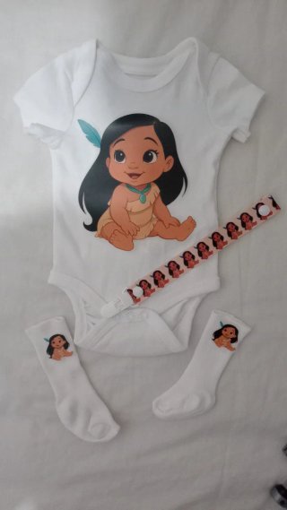Body, calcetines y chupetero Pocahontas