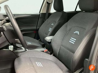 Ford Focus 1.0 Ecoboost MHEV 114kW Active Auto