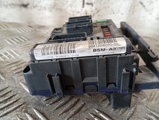 CAJA RELES / FUSIBLES CITROEN C5 BERLINA 9641258080 138047