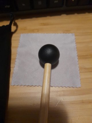 Diapasón 432Hz con funda y mazo