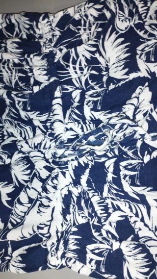Mono corto H&M Talla XS Estampado Palmeras