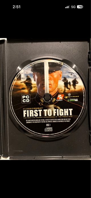 Juego PC First to Fight CD-ROM