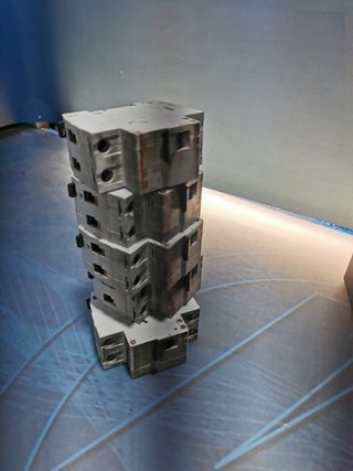 Lote 5 Interruttori Automatici Magnetotermici, MEDEX, LSC-10A