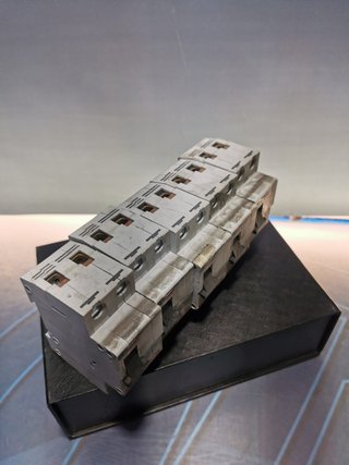 Lote 5 Interruttori Automatici Magnetotermici, MEDEX, LSC-10A