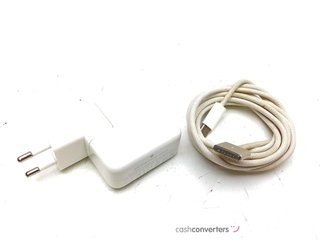 portatil apple apple macbook air m2 8-core 3.4 15 (10gpu) (2023) (a2941)