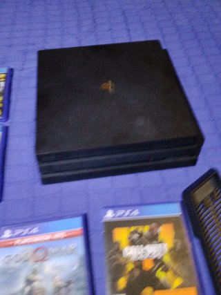 PS4 PRO 1TB 1 Mando / opc de 6 Juegos x40e +