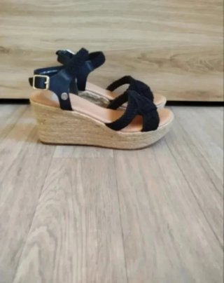 Sandalias XTI cuña esparto negras