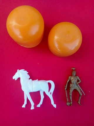Figuras Kinder Sorpresa Argentina: Caballo y Cabal