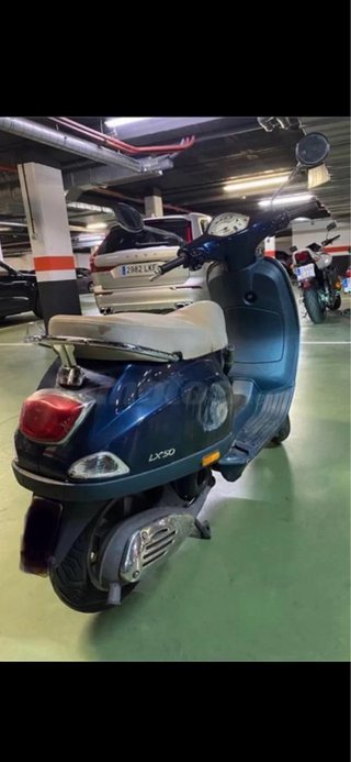 Vespa LX50 Azul