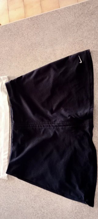 Completo tennis donna Nike bianco/nero