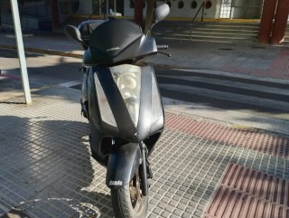 Honda Fest 125cc Scooter Negra