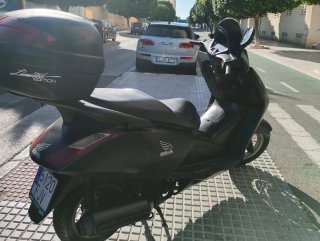 Honda Fest 125cc Scooter Negra