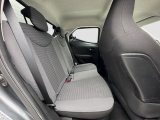 Toyota Aygo 1.0 70 x-play