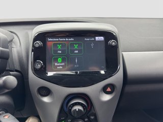 Toyota Aygo 1.0 70 x-play