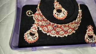 Conjunto Joyas Hindúes Rojo y Dorado